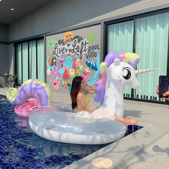 Live@loft Pool @ * Hua Hin