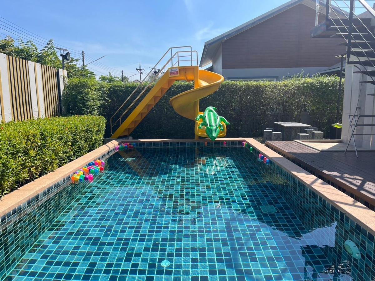 Thacha Pool A Villa Hua Hin