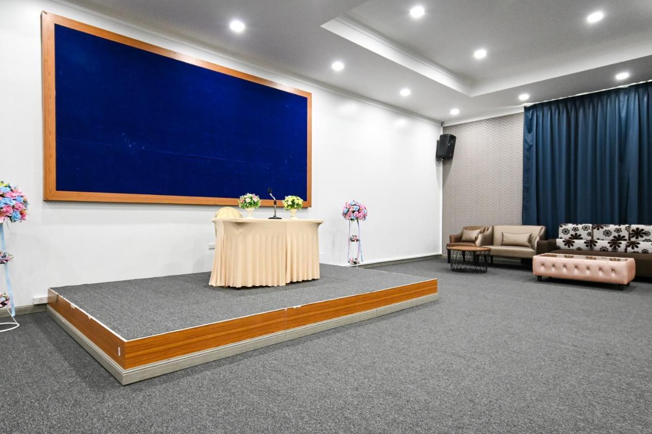Hotel Golden Sea HHQ