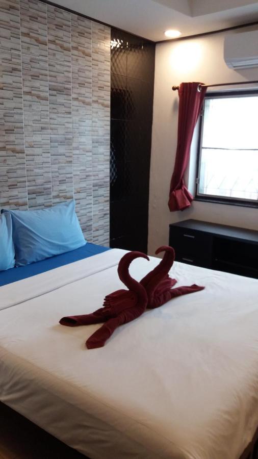 Palada Hotel *