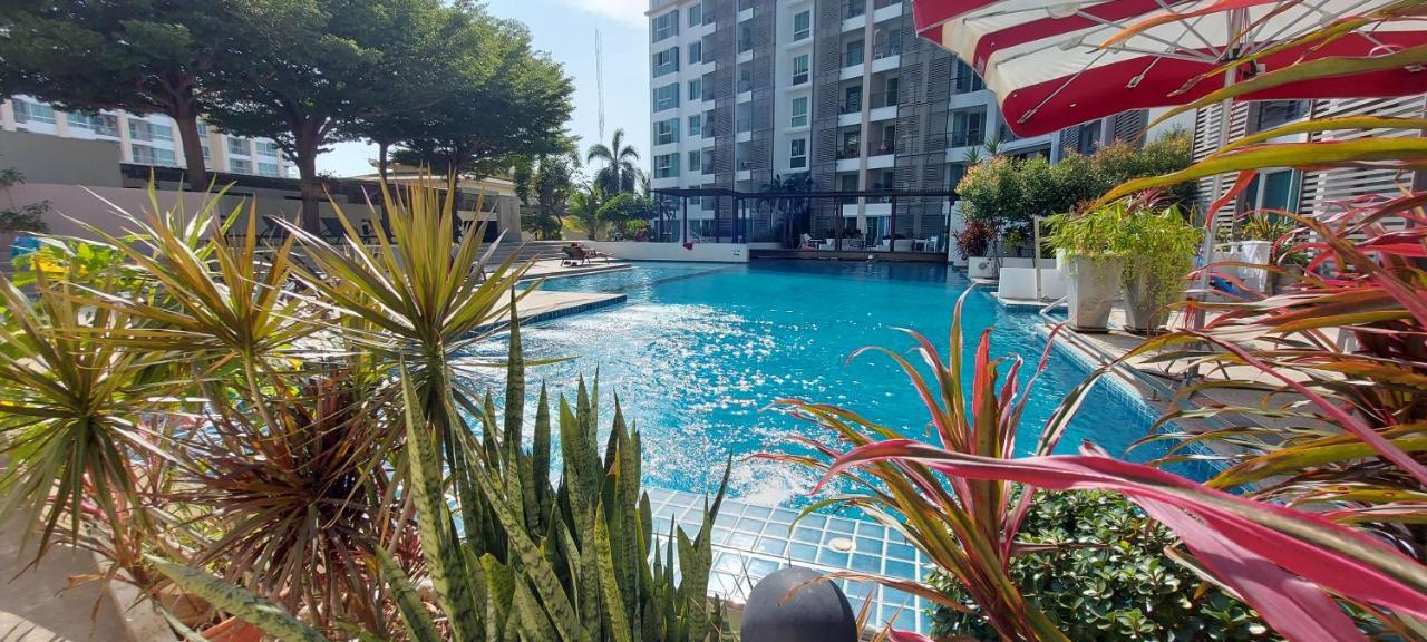 Tira Tiraa Apartment *