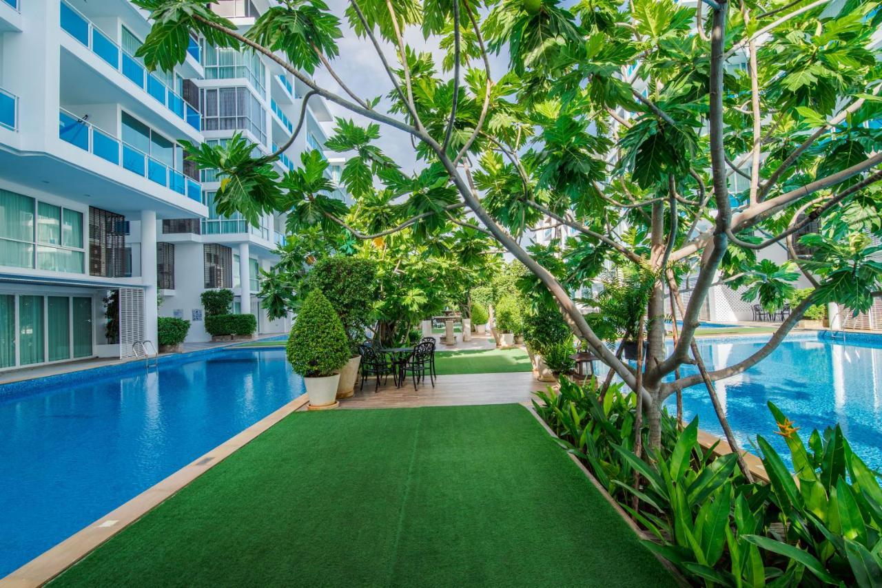 Casa de hóspedes Family Condo: 3-bedroom Waterpark Oasis Near Cicada Market HHQ