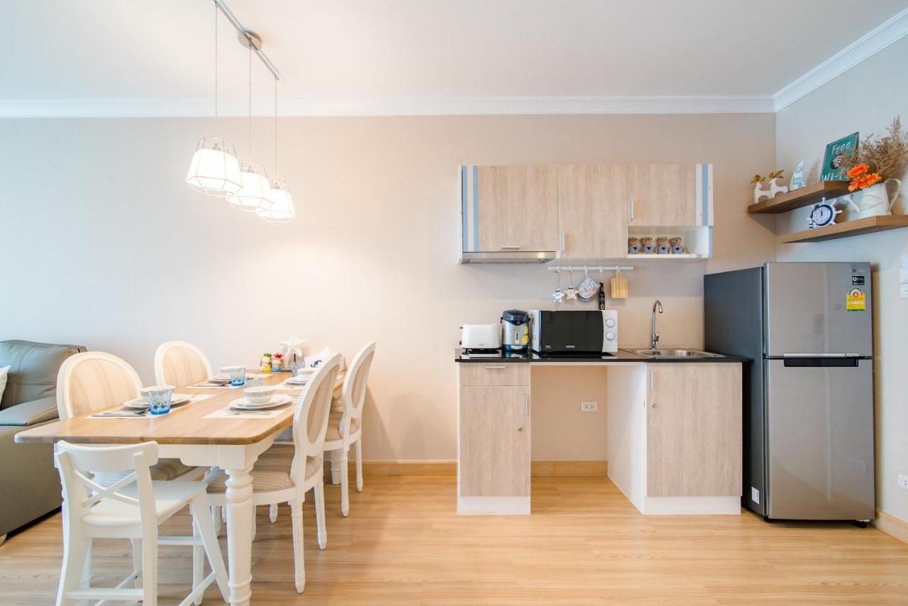 Family Condo: 3-bedroom Waterpark Oasis Near Cicada Market Casa de hóspedes HHQ