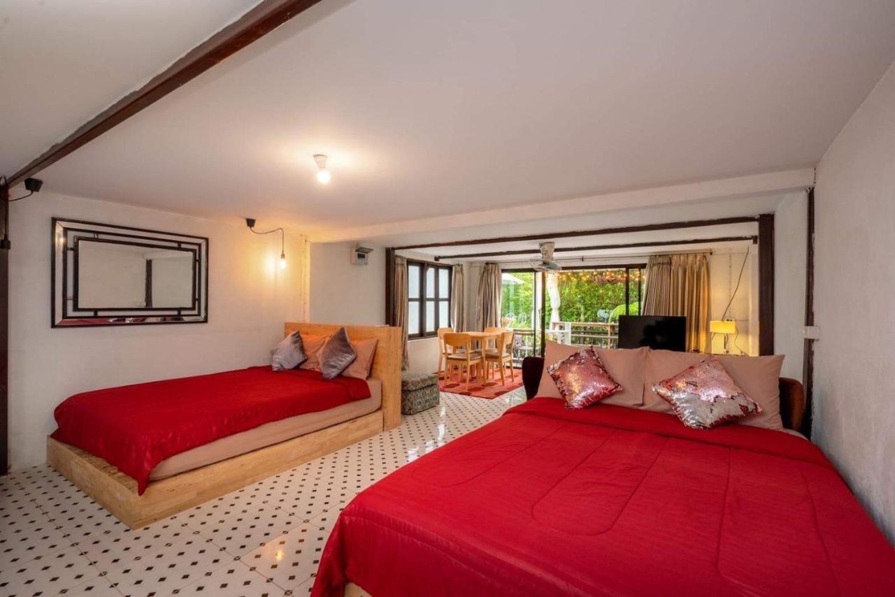 Guest house Secret Garden Pool Hua Hin