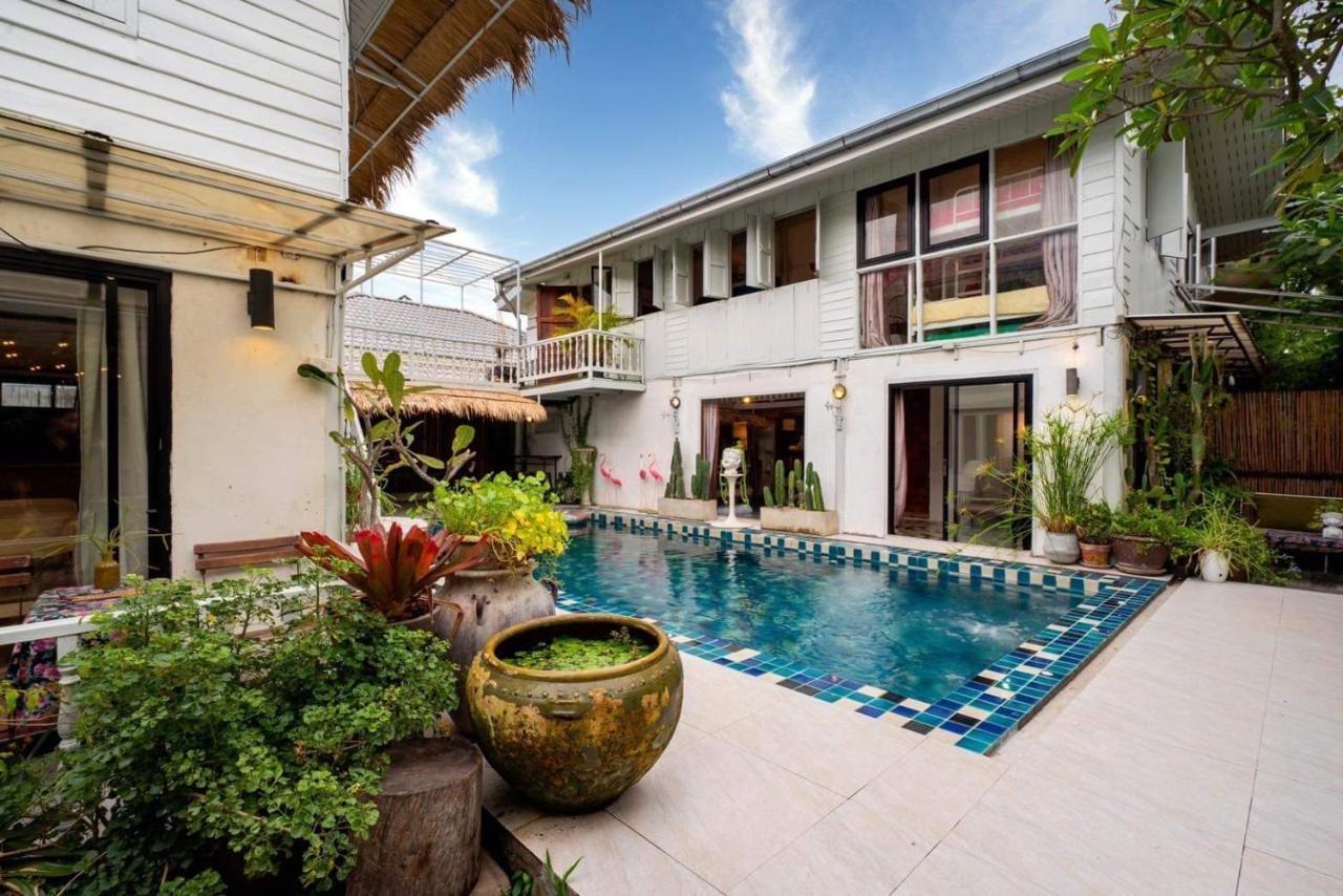 Secret Garden Pool Guest house *