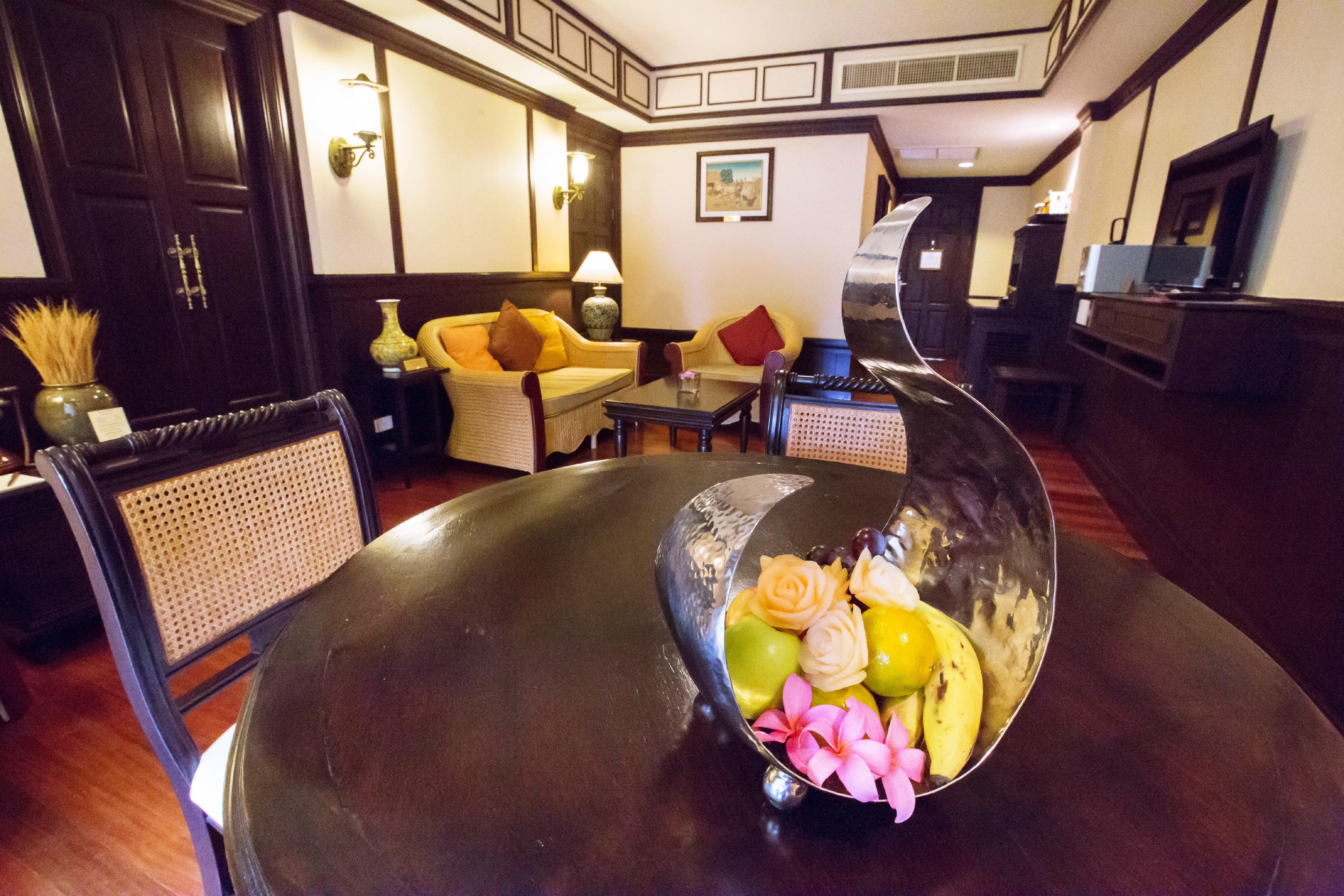 Hotel Wora Bura &