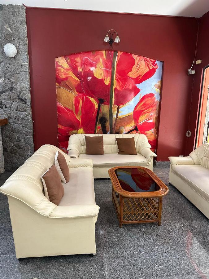 Nid Hotel 3*