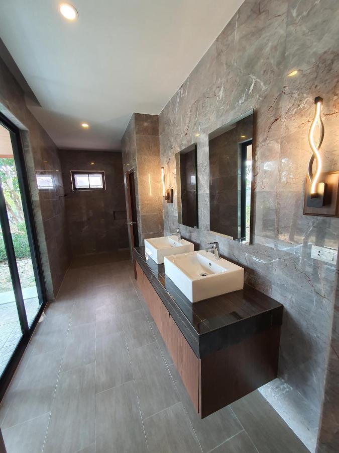 Siri Thai Resort