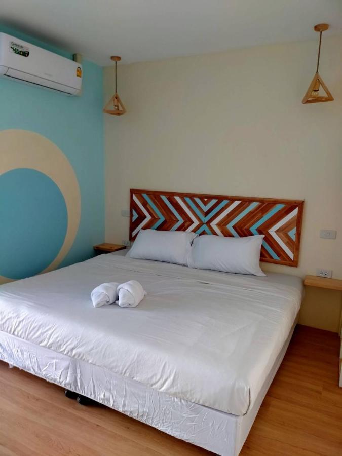 Castaway's 420 Hotel