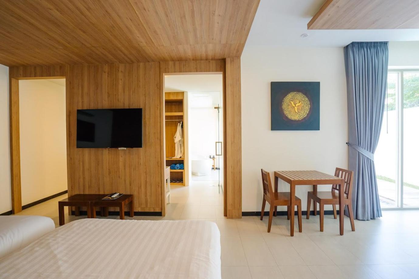 De Chaochom Hotel 3*