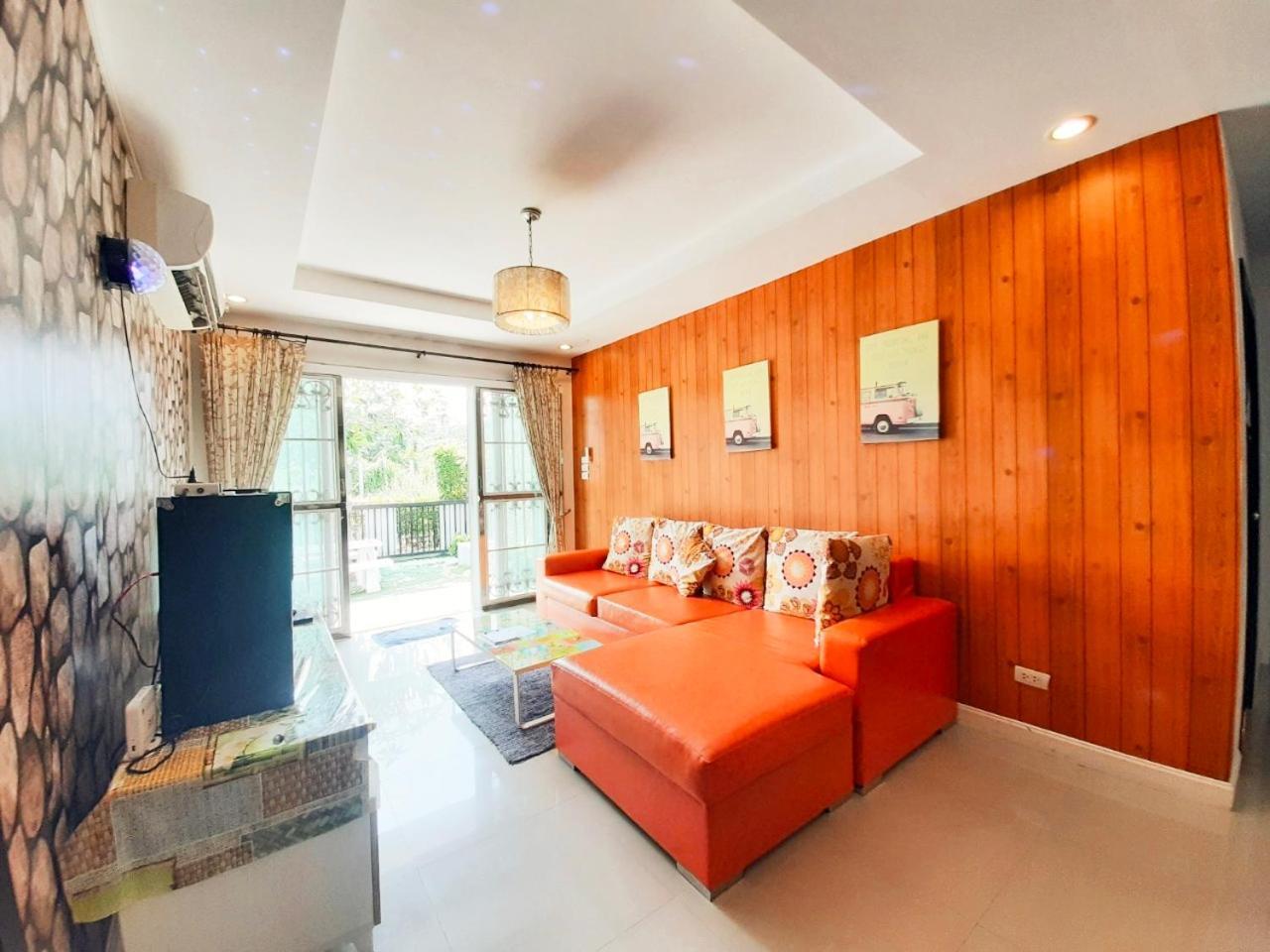 Rumah percutian บ้านคาราโอเกะ พูลวิลล่า 3 ห้องนอน สระส่วนตัว พัก 6-15 คน Hua Hin