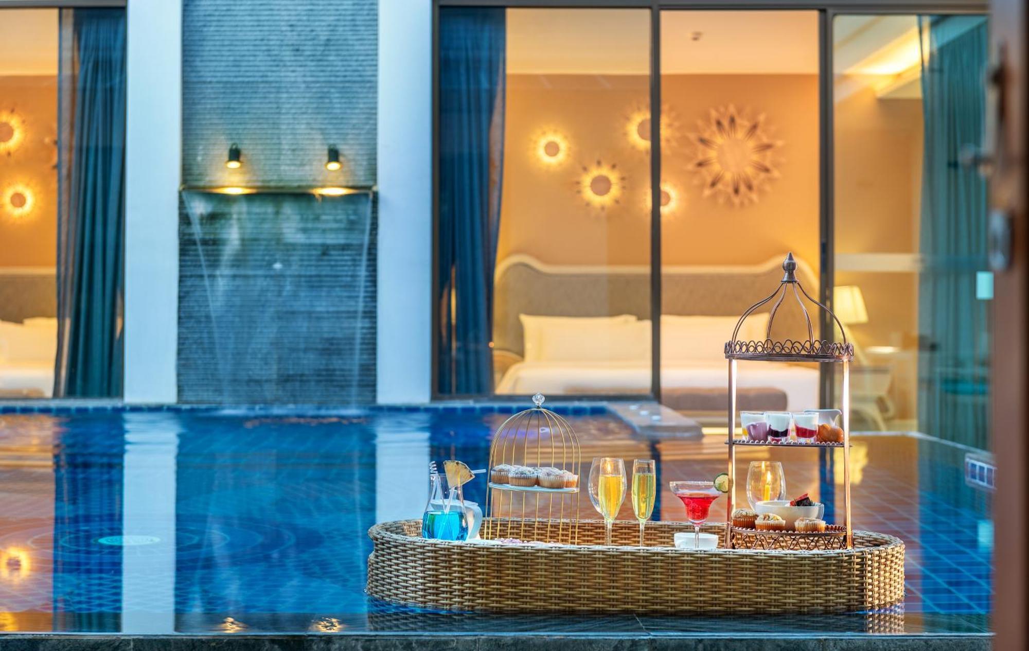 Hotel Phukalini Luxury Pool & Onsen Hua Hin