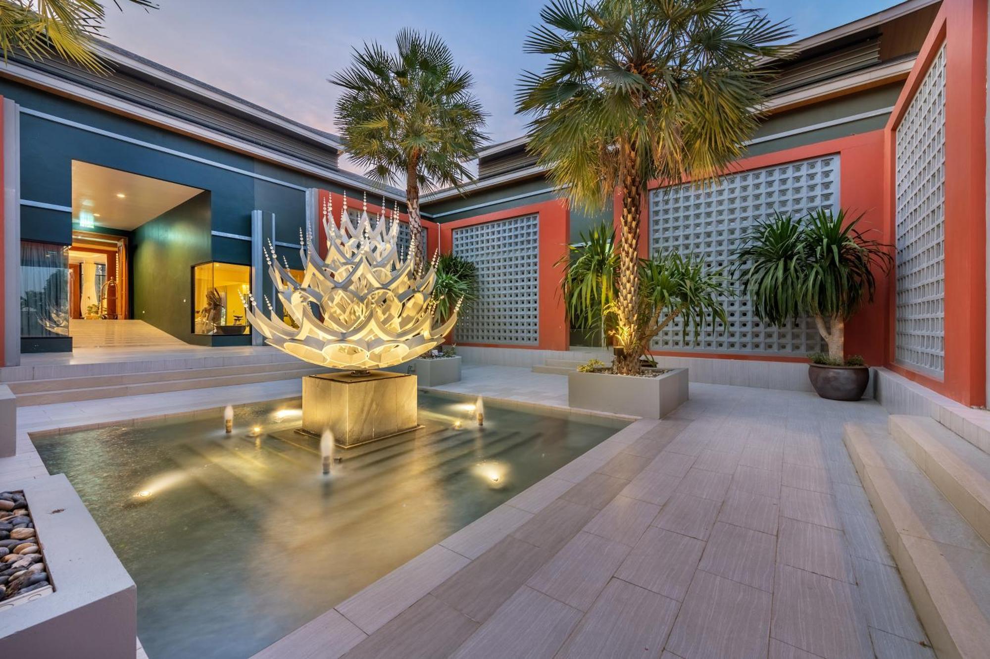 Hotel Phukalini Luxury Pool & Onsen Hua Hin
