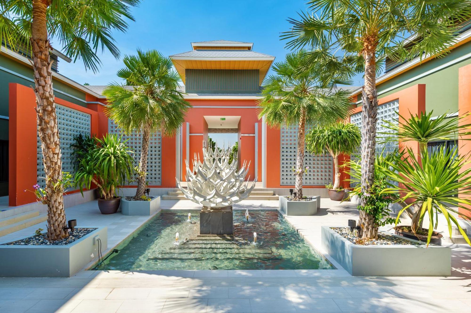 Phukalini Luxury Pool & Onsen