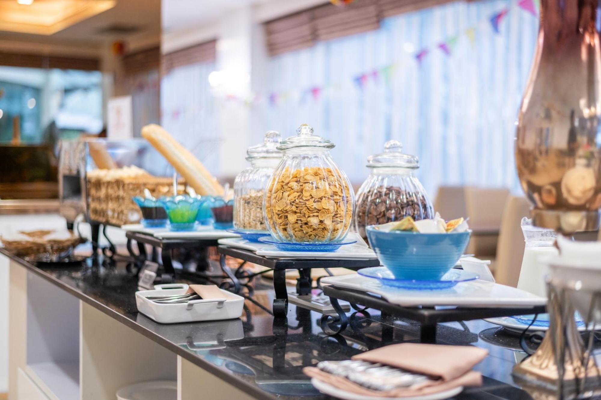 Royal Pavilion 4* Hua Hin