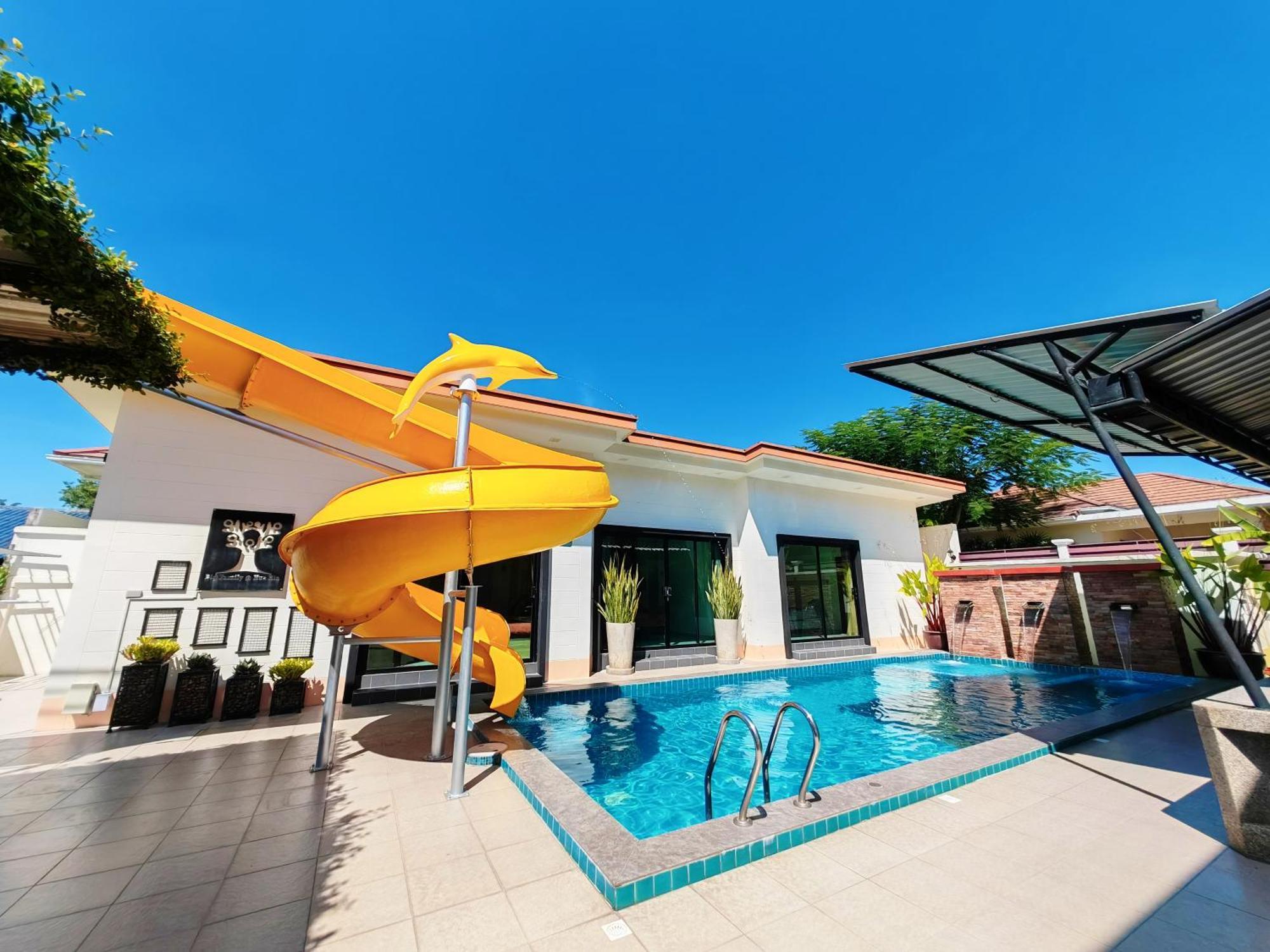 Baan Big Family Pool Vakantiehuis HHQ