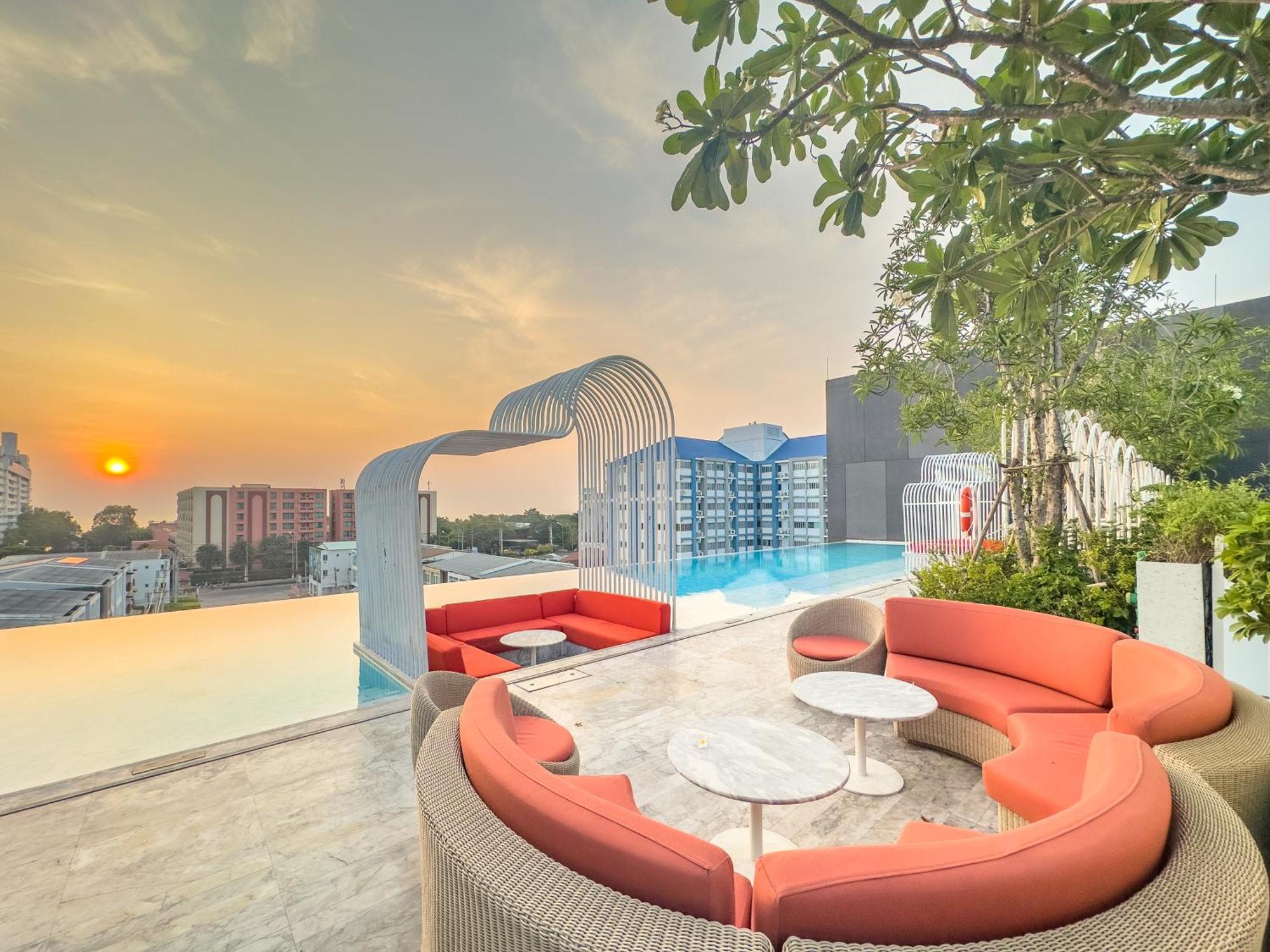 Dusitd2 4* Hua Hin