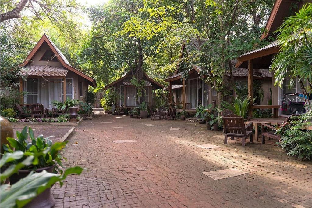 Veranda Hotel
