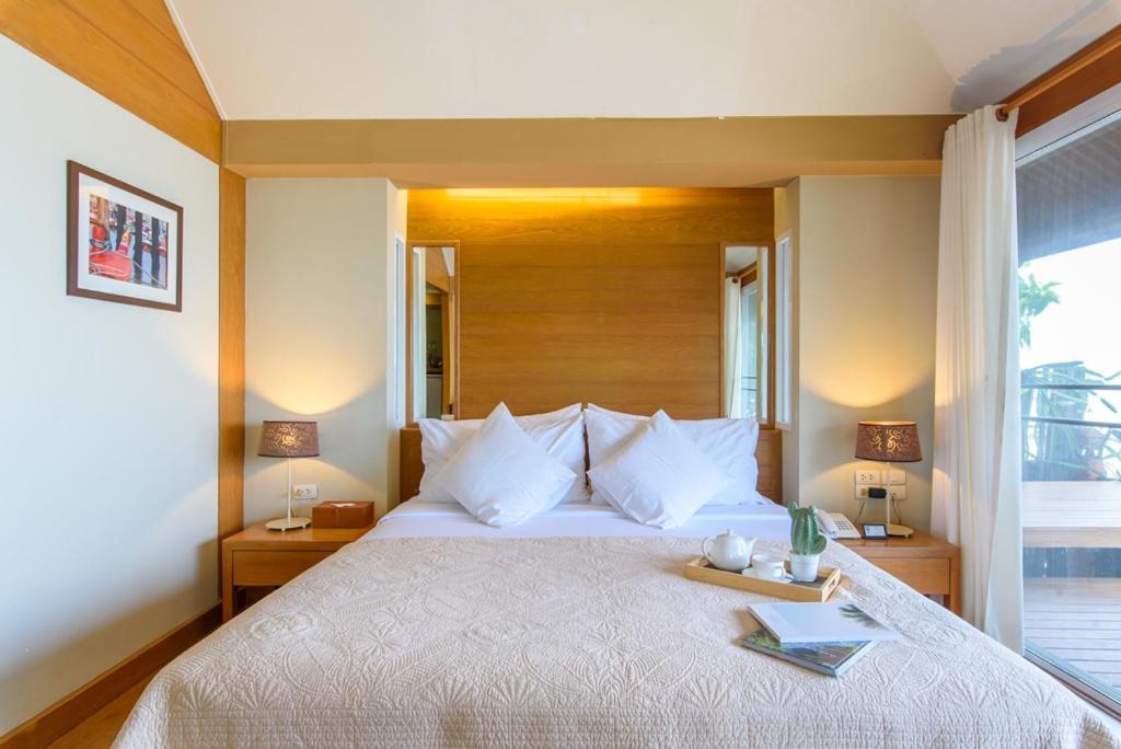 Veranda Hotel HHQ