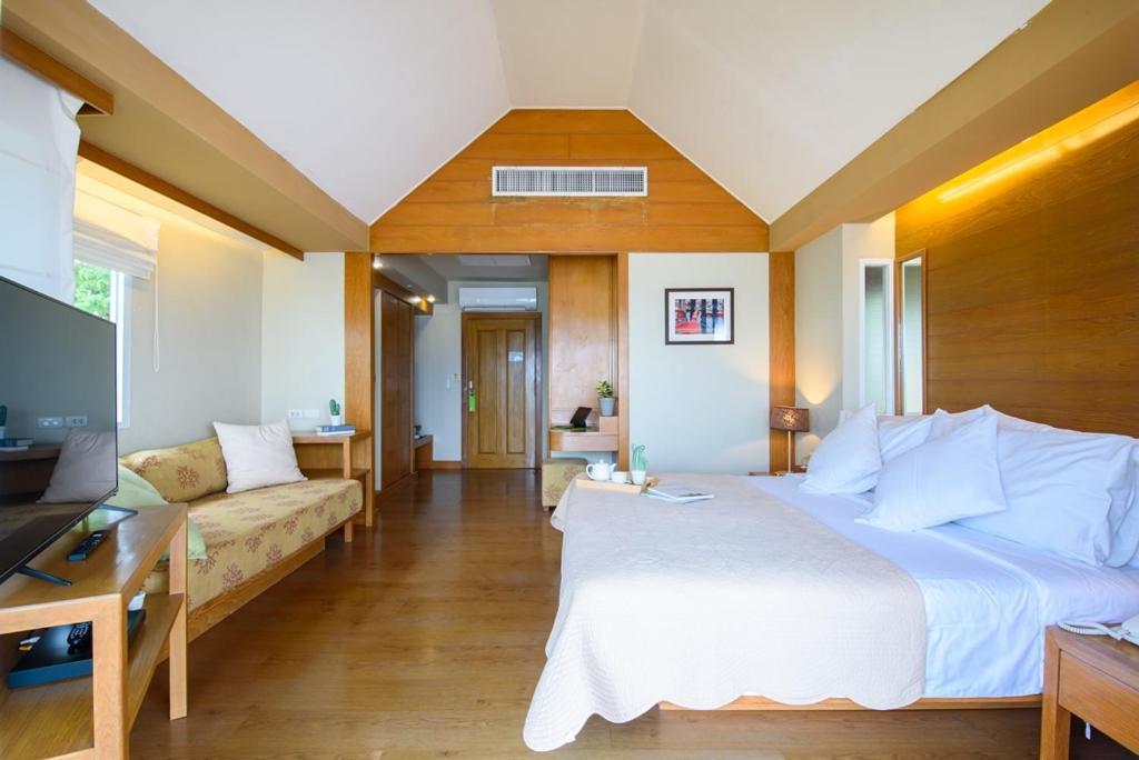 Veranda Hotel 4*