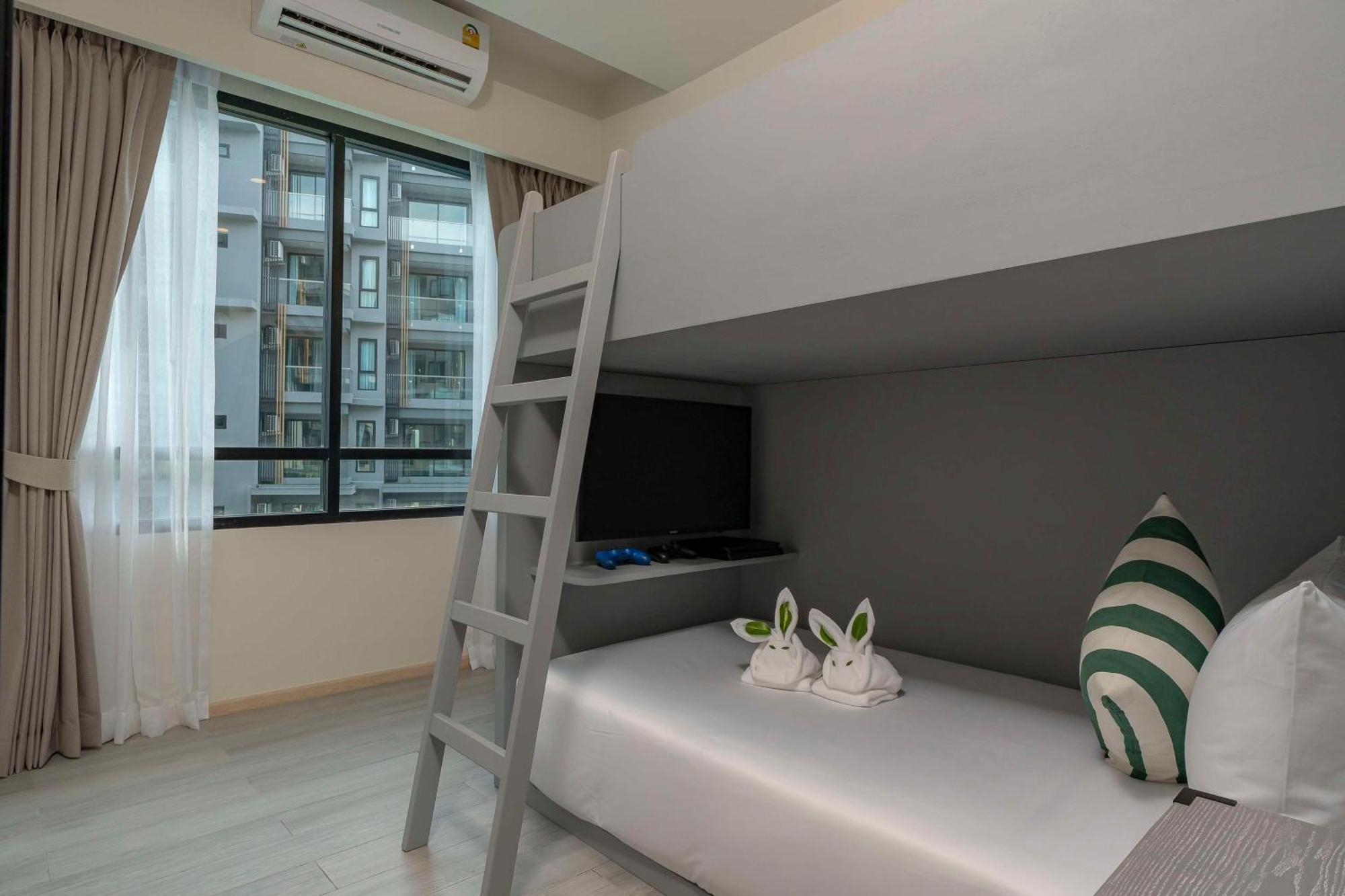Western Carapace 4* Hua Hin
