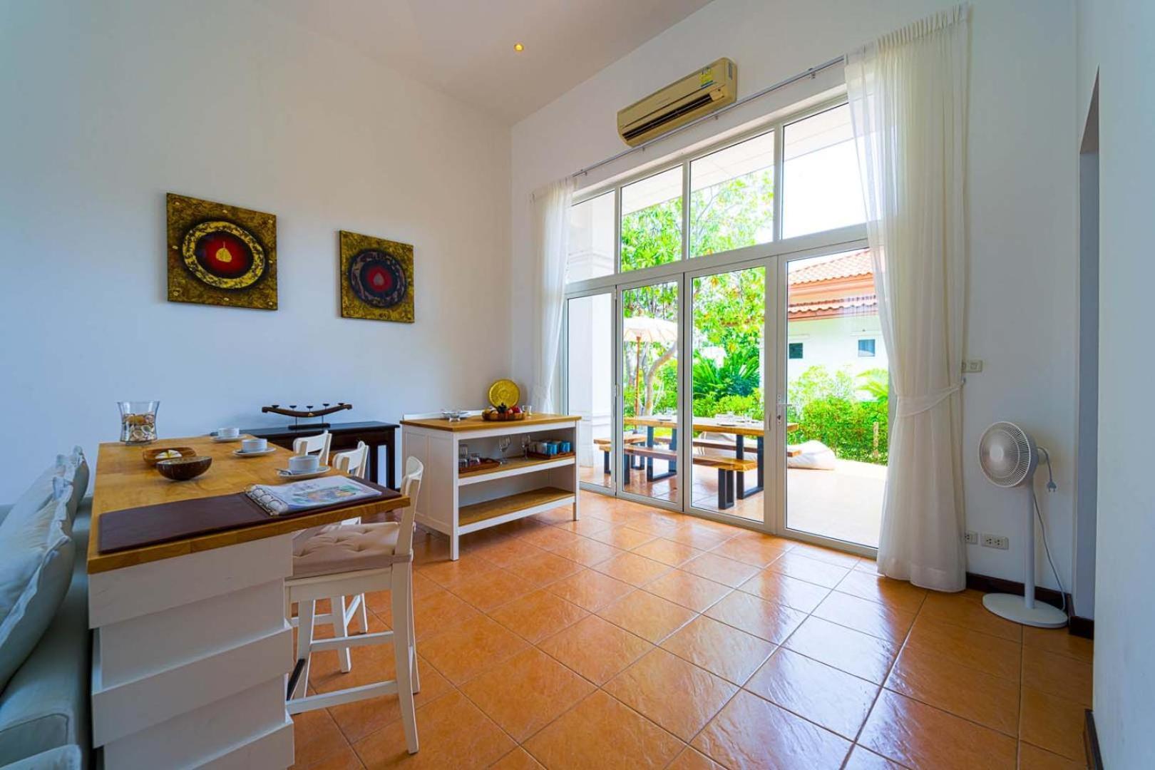 Rumah percutian 2 Bedroom Private Pool Bali Style B98 Hua Hin