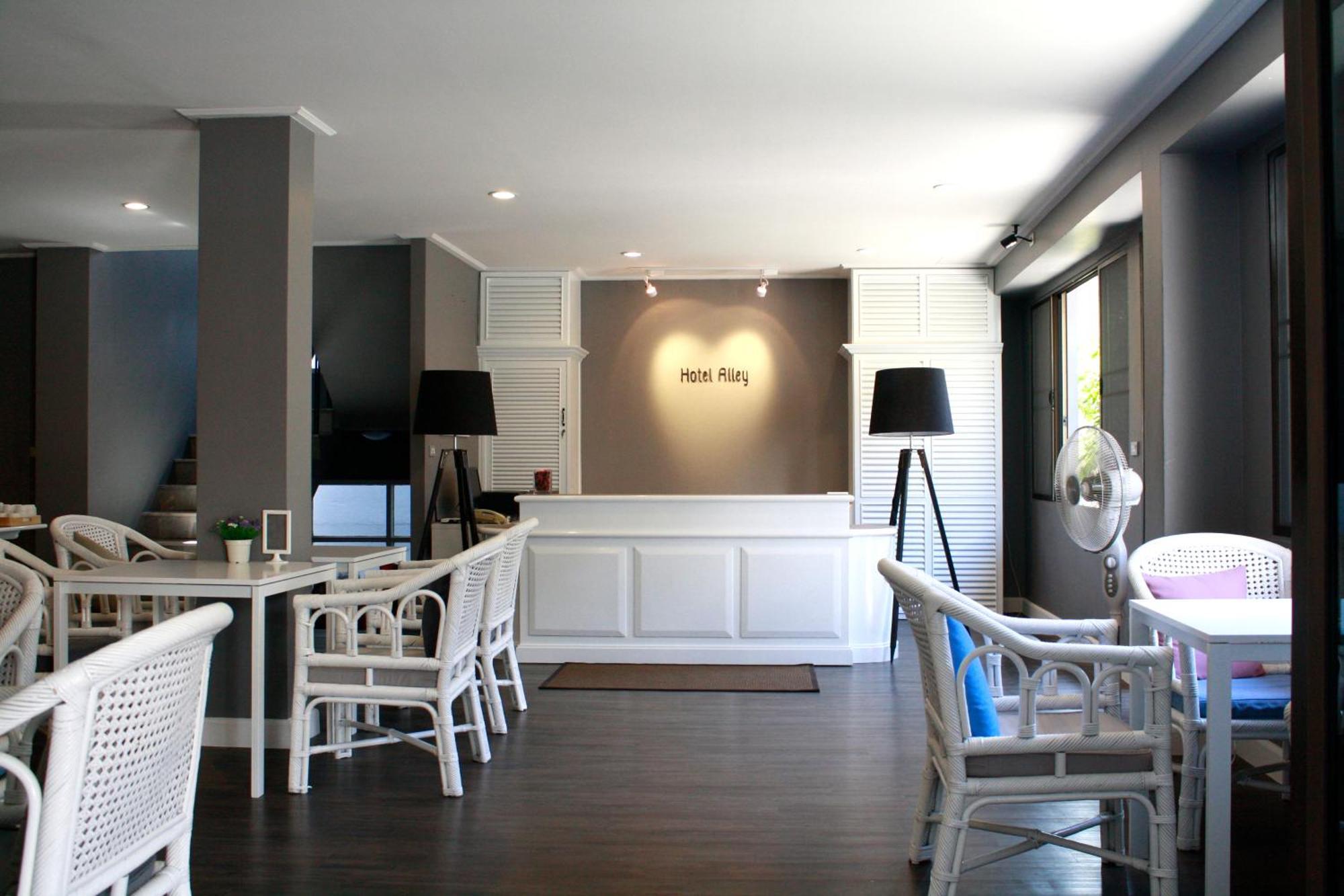 Hotel Alley Hua Hin