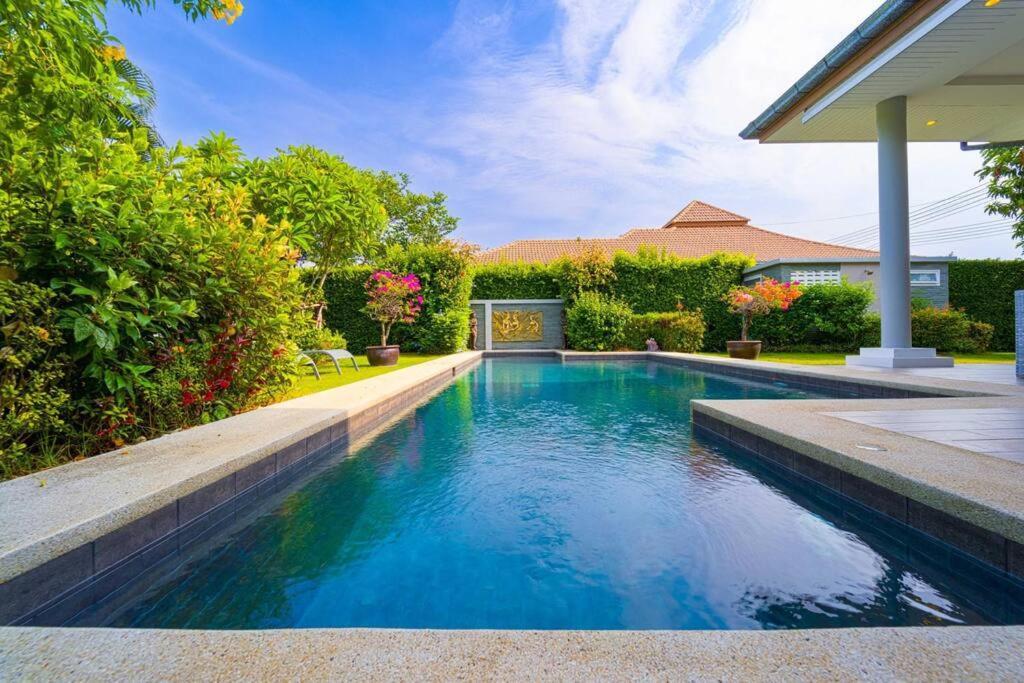 Modern 3 Bedroom Pool - Mr54 * Hua Hin