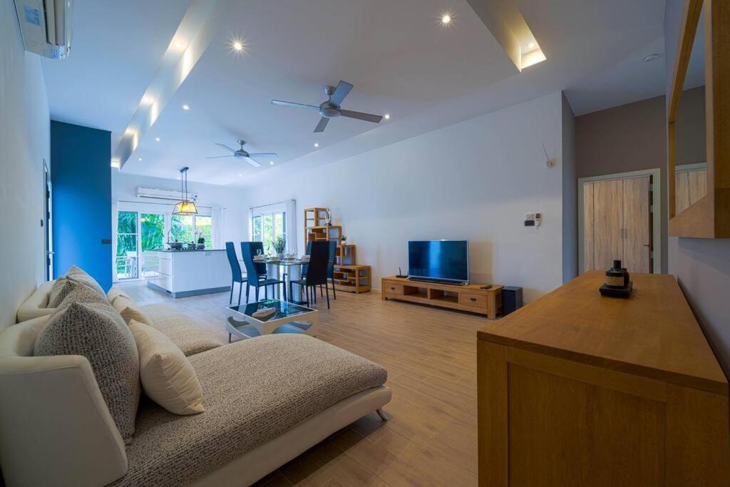 Modern 3 Bedroom Pool - Mr54 * Hua Hin