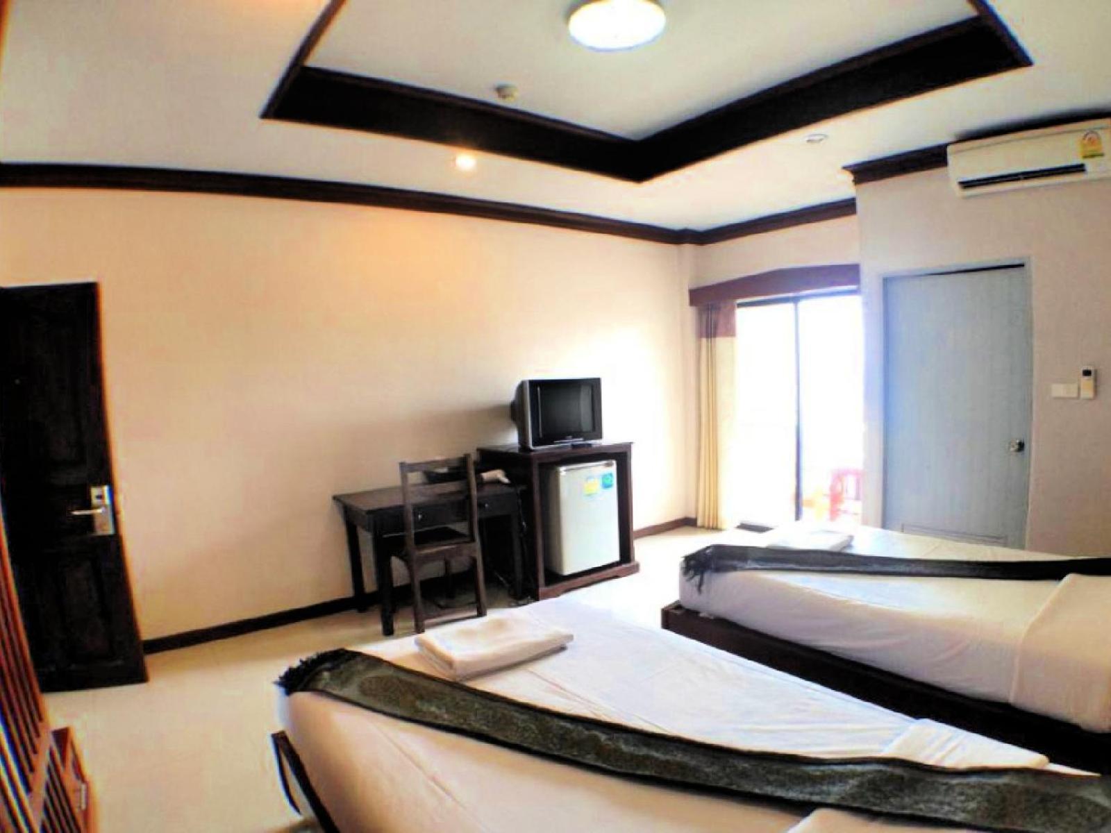 Narawan Hotel, Hotel 3*