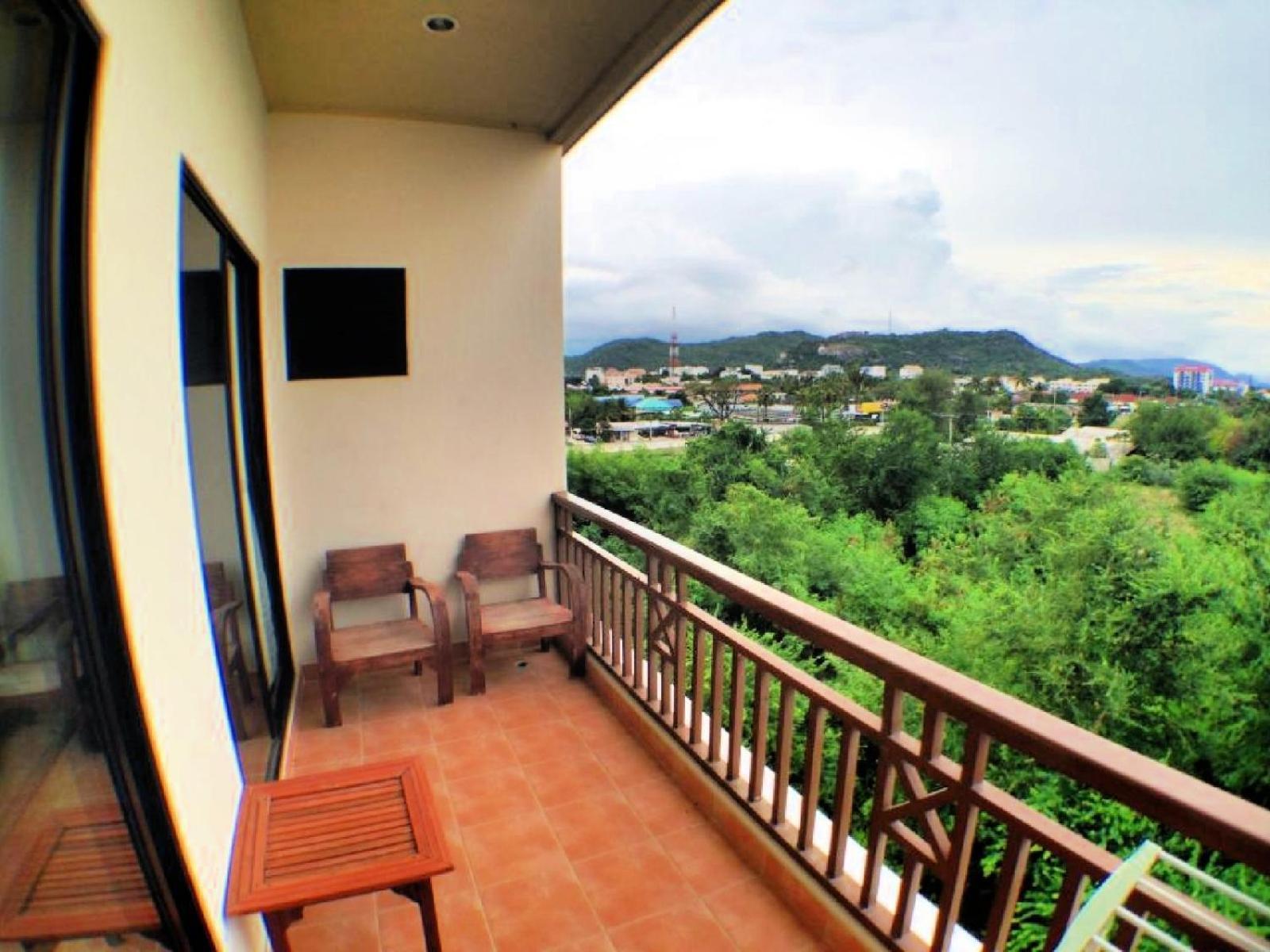 Narawan Hotel,