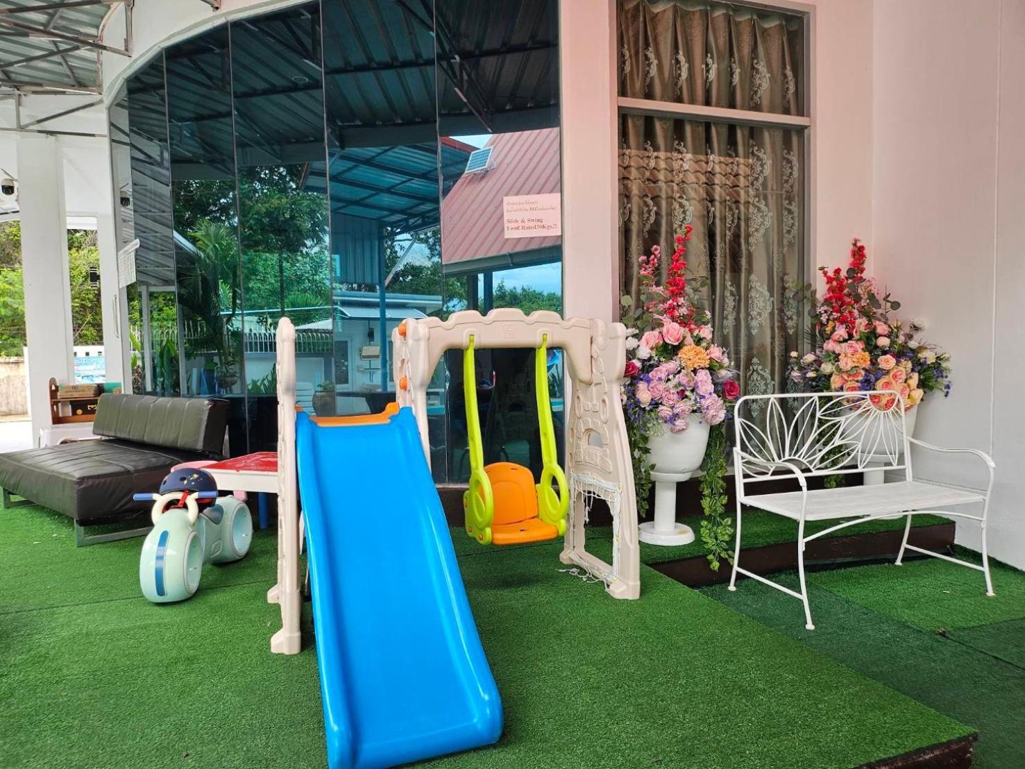Pool & Villa Hua Hin