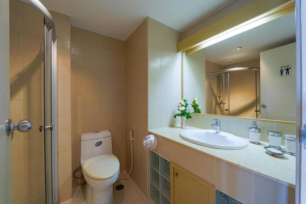 Apartment Beachfront Condo-seaview - Bw1