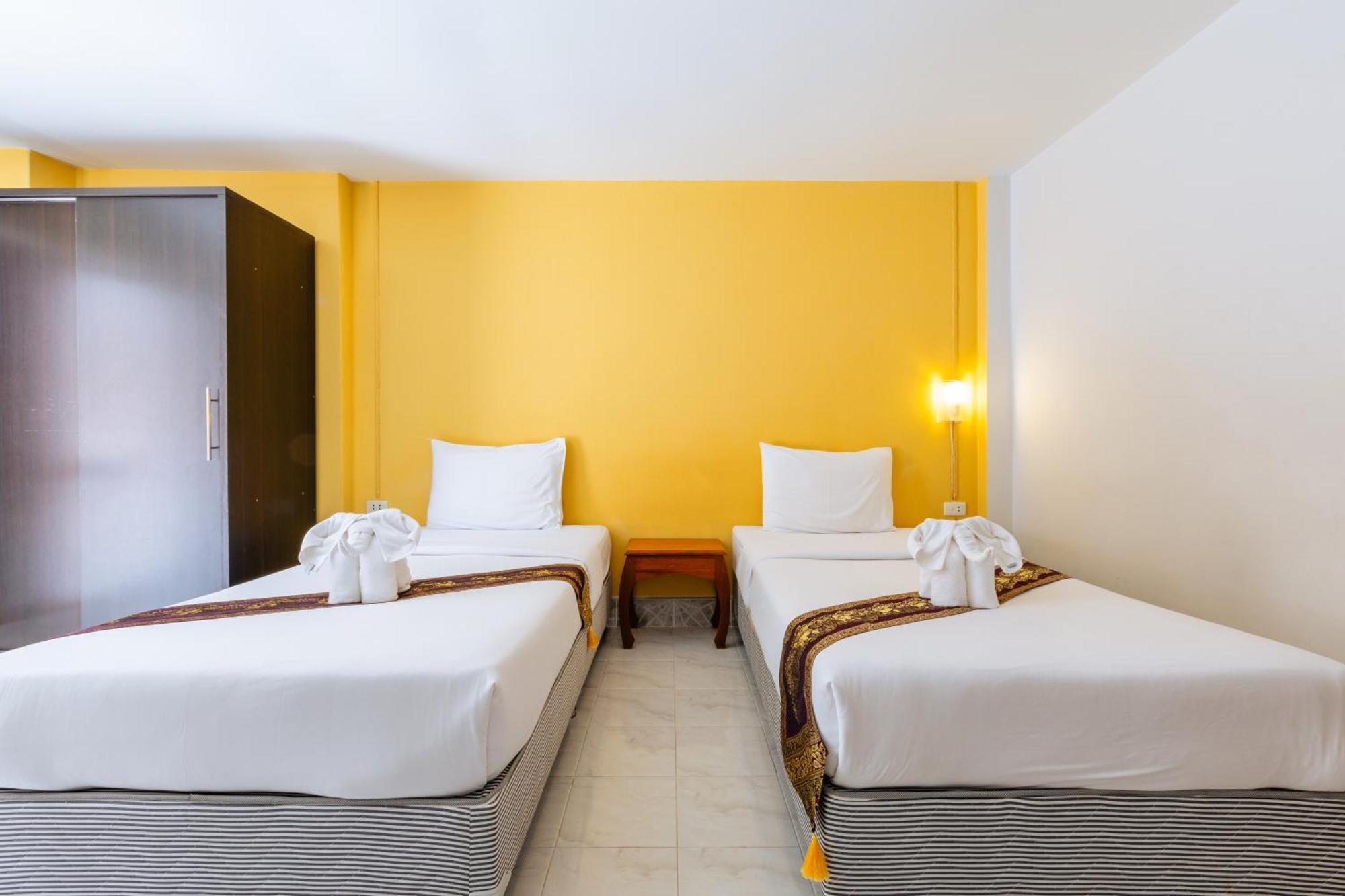 Hotel Star 2*