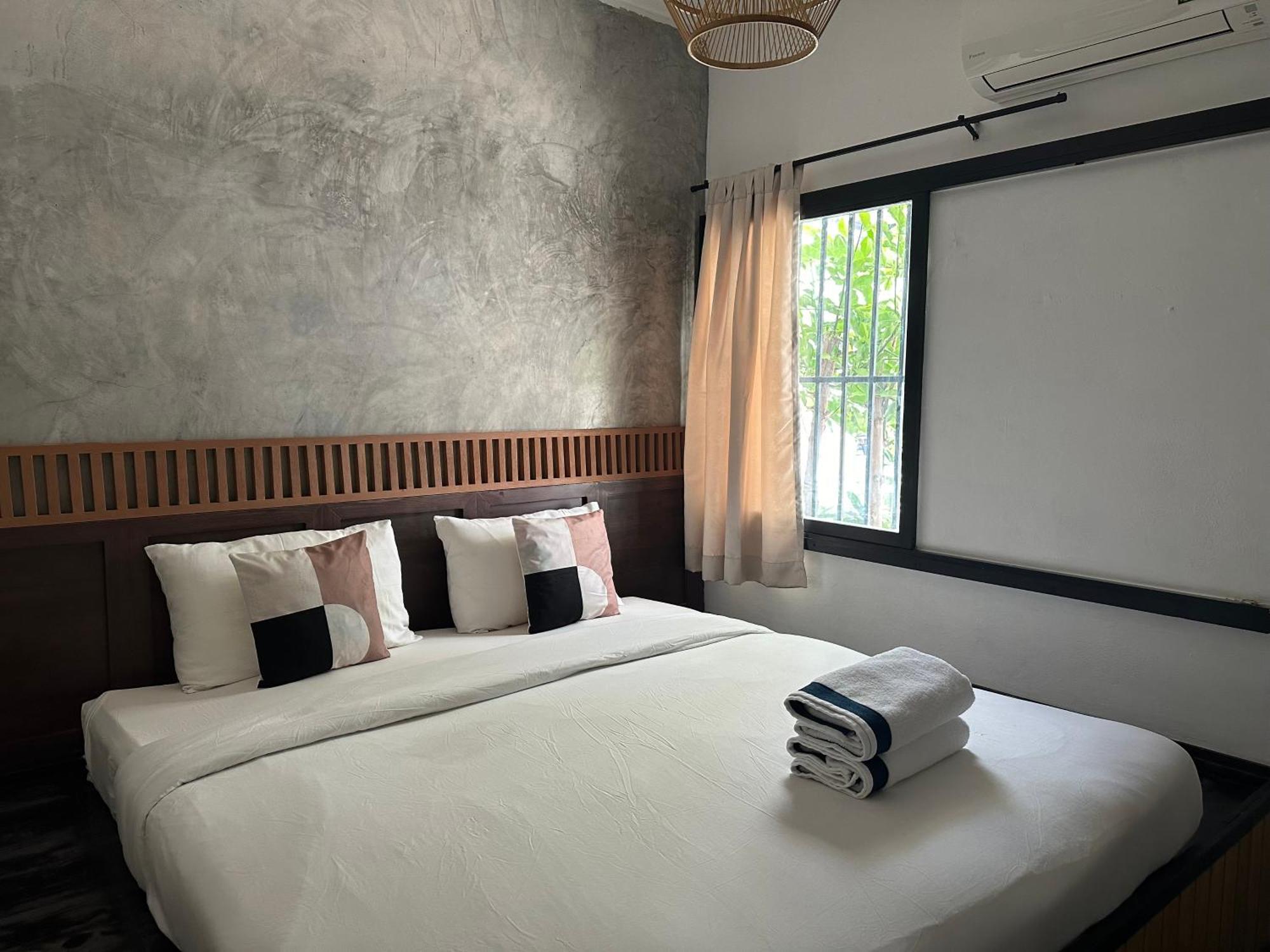 Hostel Costa Bed