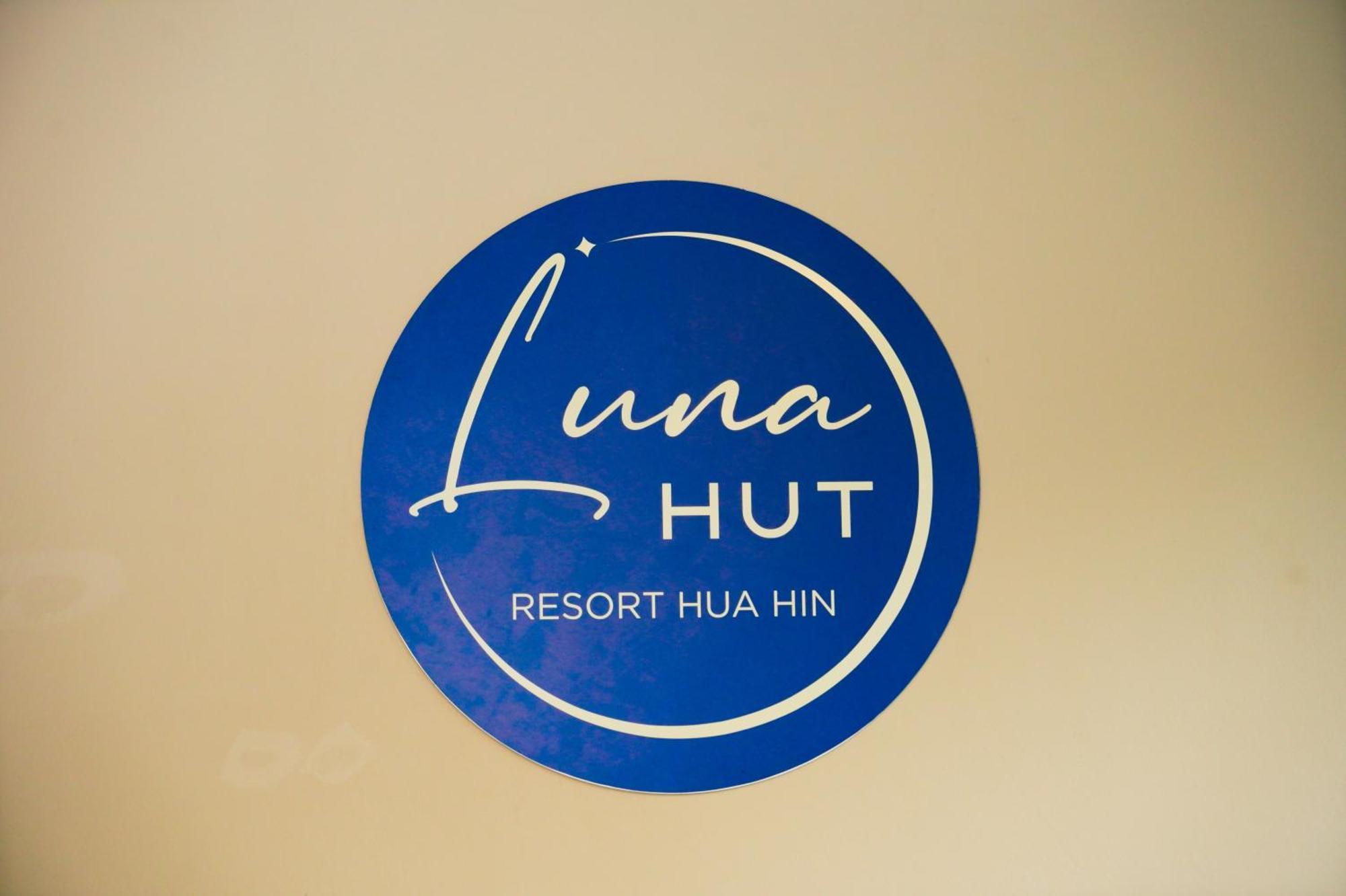 Luna Hut Resort 3*
