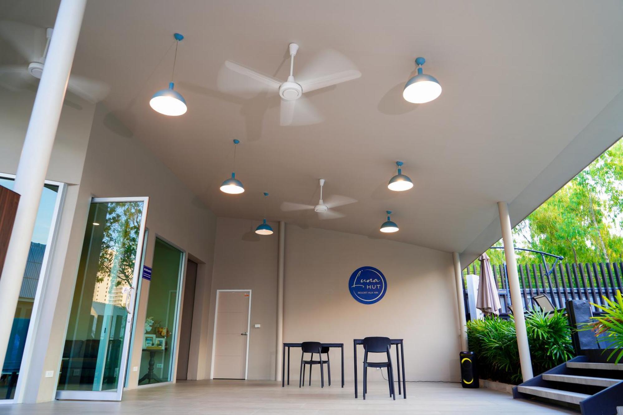 Luna Hut 3* Hua Hin