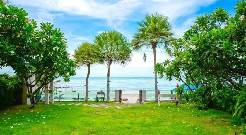 Blue Wave Hua Hin