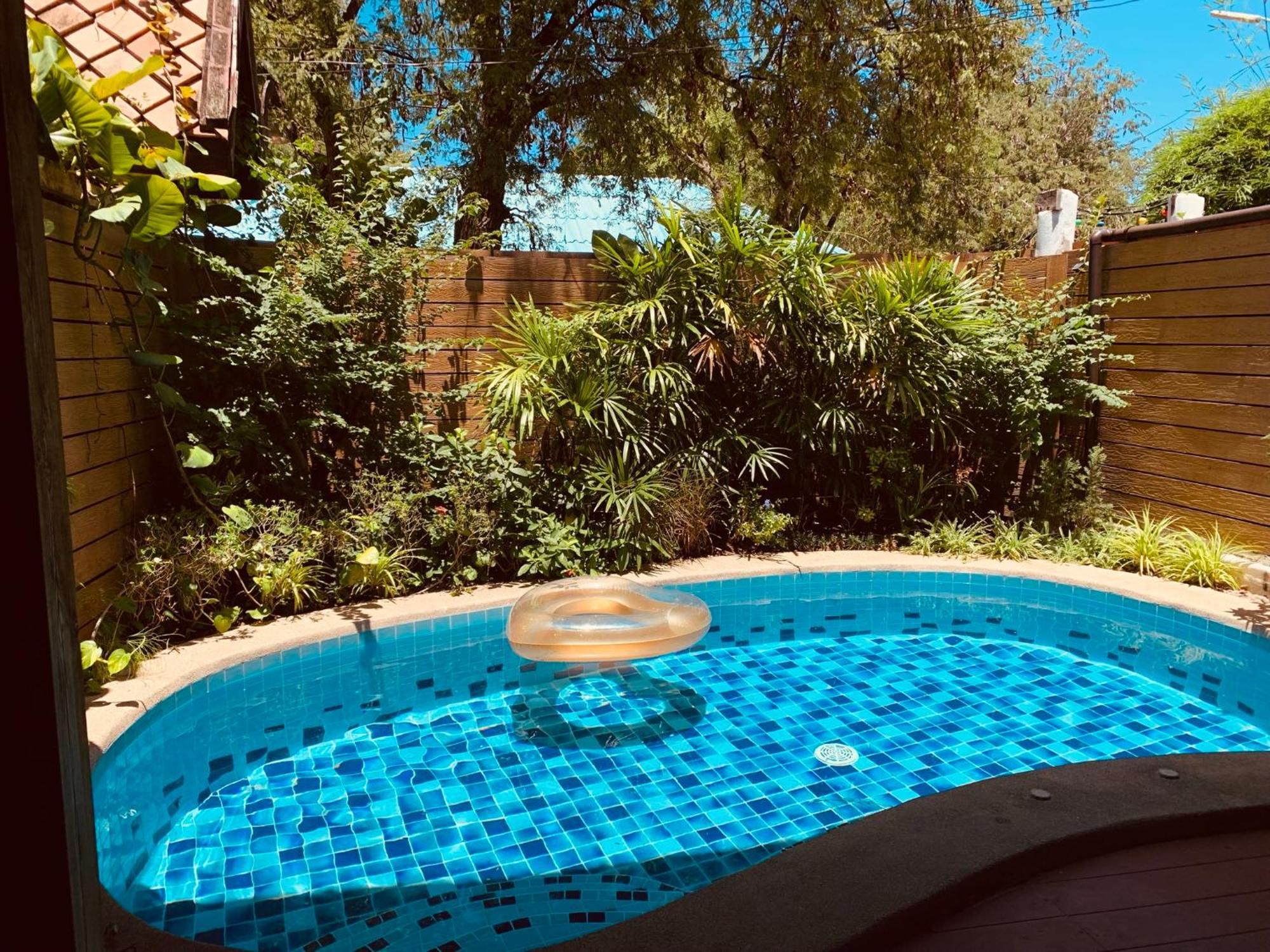 Btc Boutique Resort: Private Pool In Resort