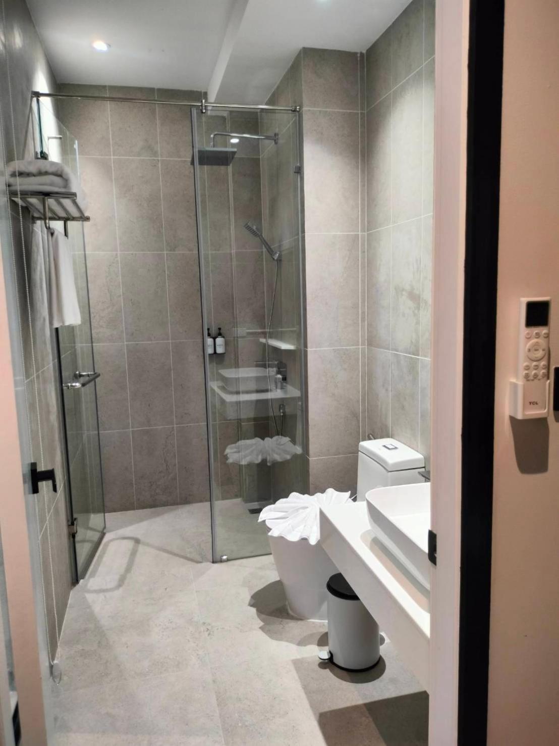 Whitt Hotel 4*