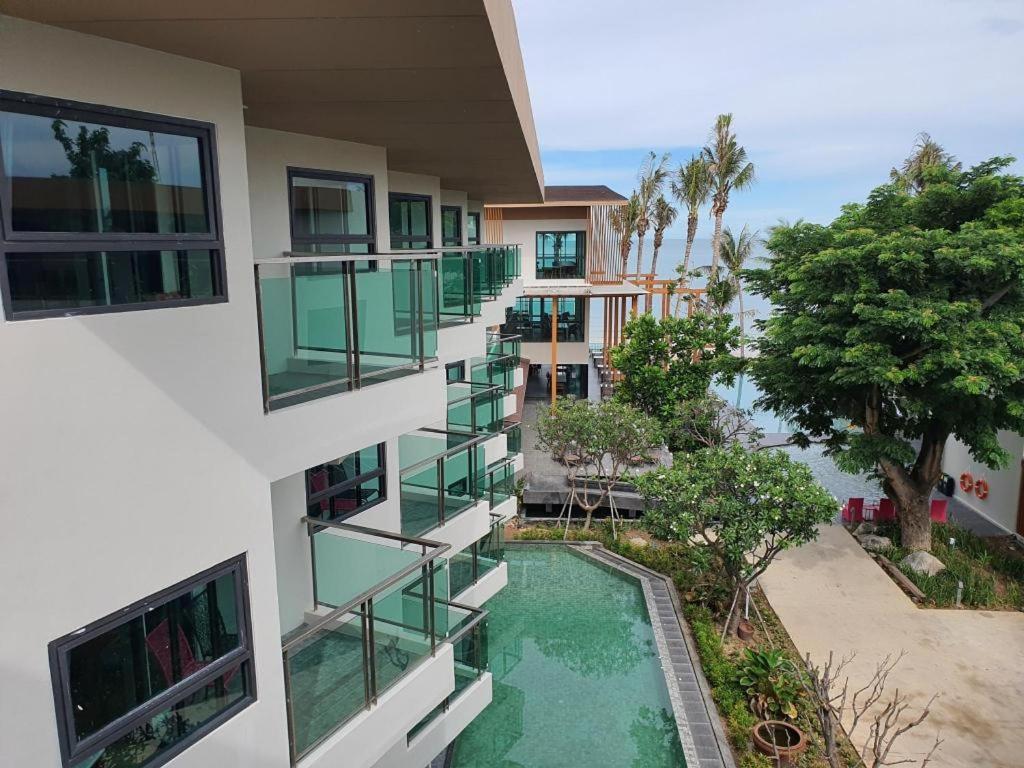 Resort Eco Cozy Beachfront Chaam 3*