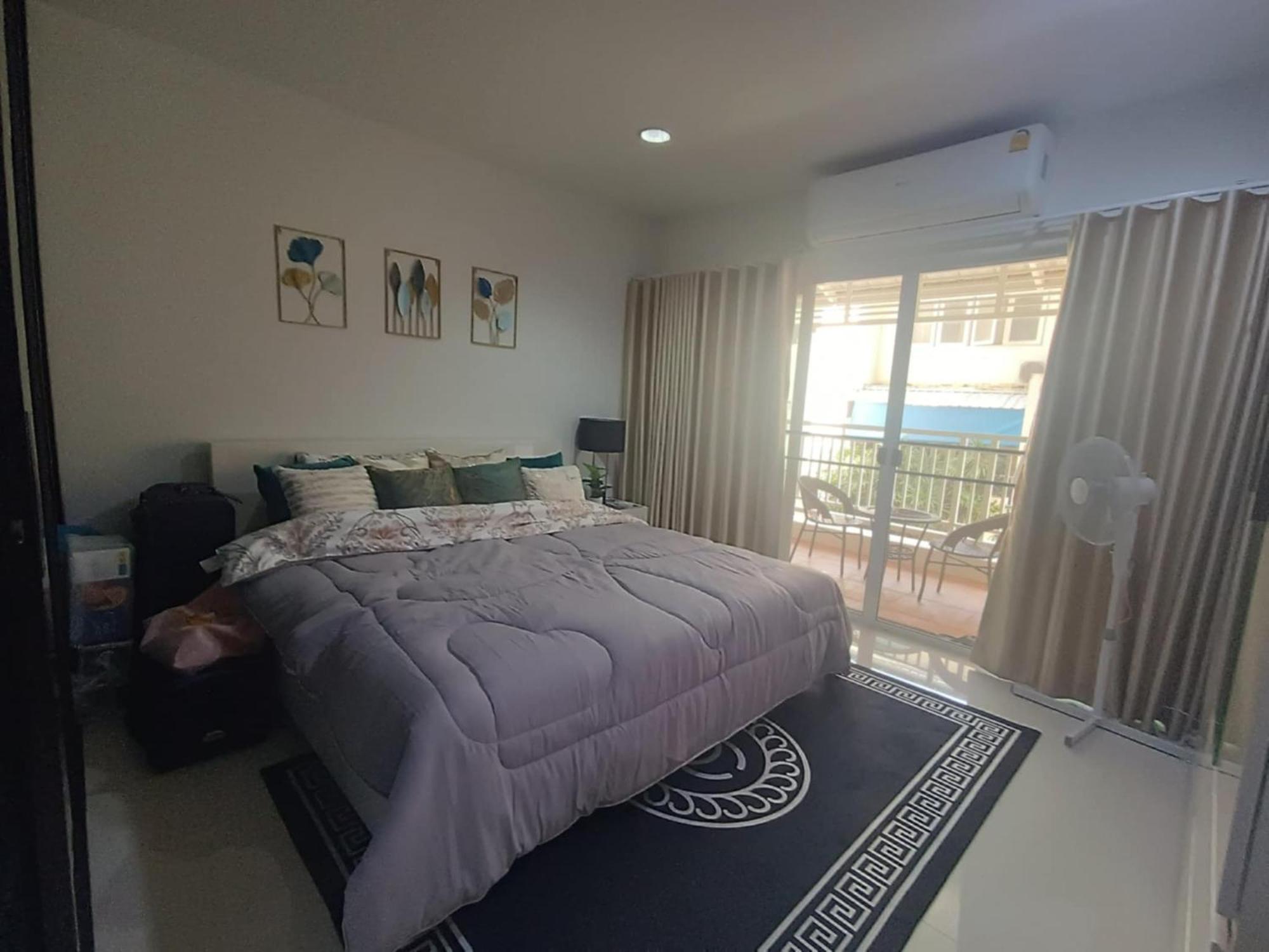 Apartment Baan Klang *