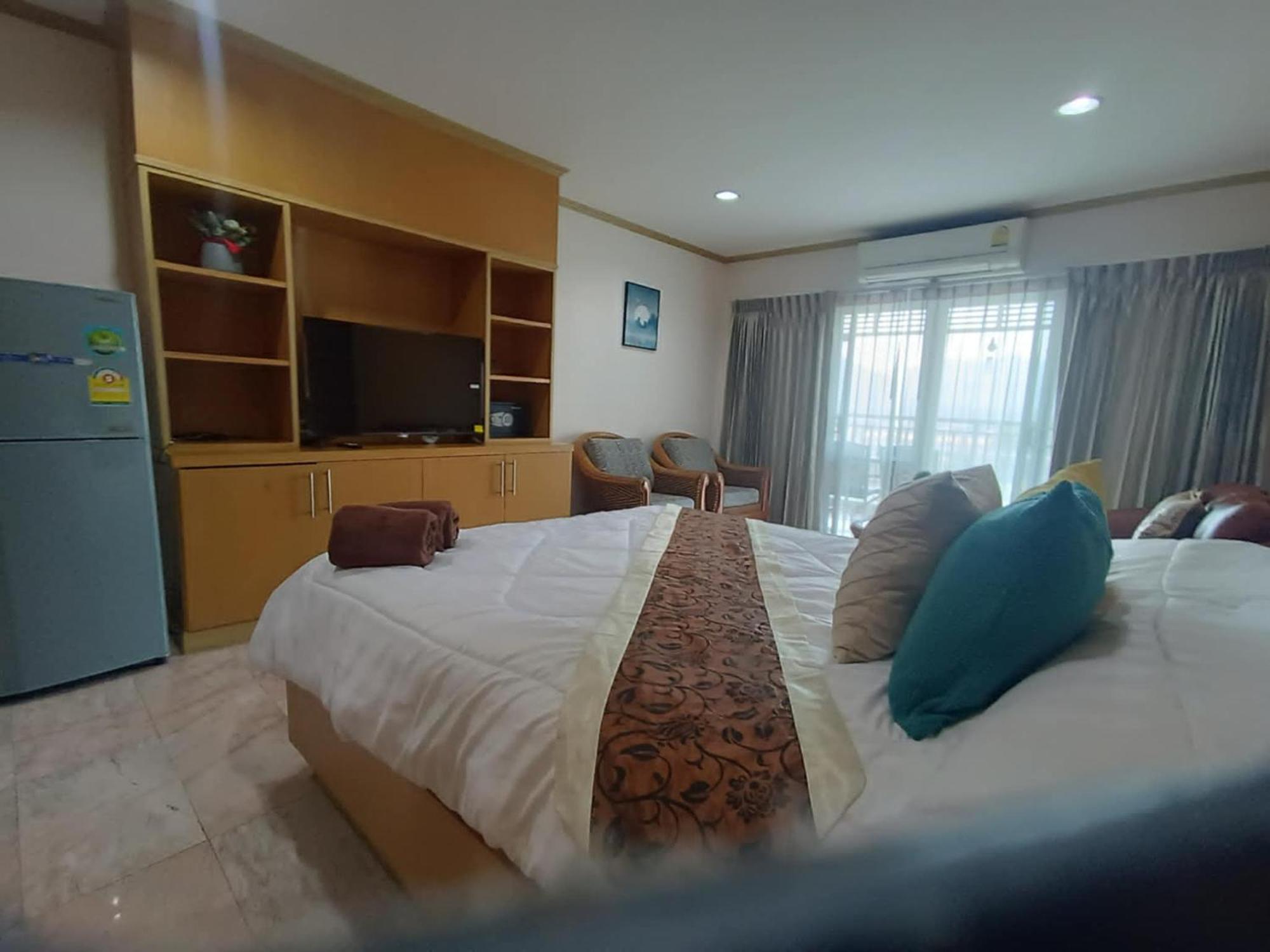Baan Klang Apartment Hua Hin