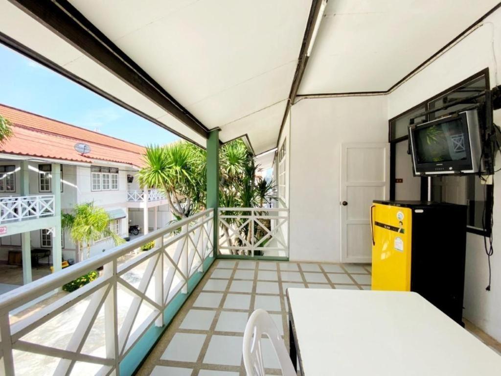 Hotel Paisiri 2*