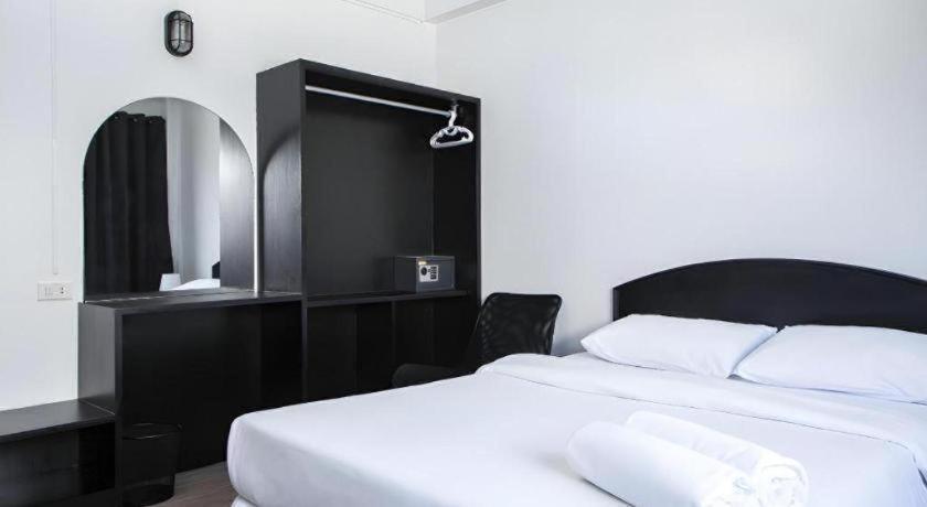 Crystal 3* Hua Hin