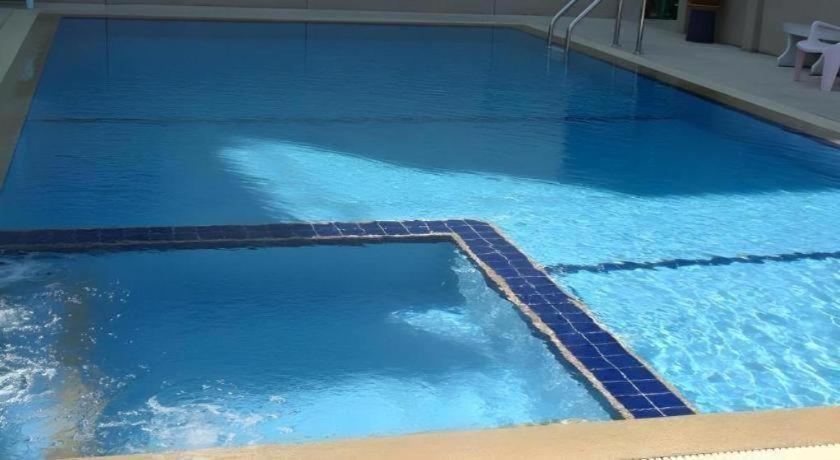 Hotel Avenue 3*