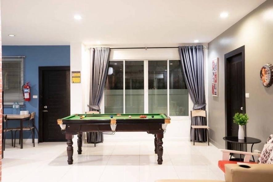 Thank Pool Hua Hin