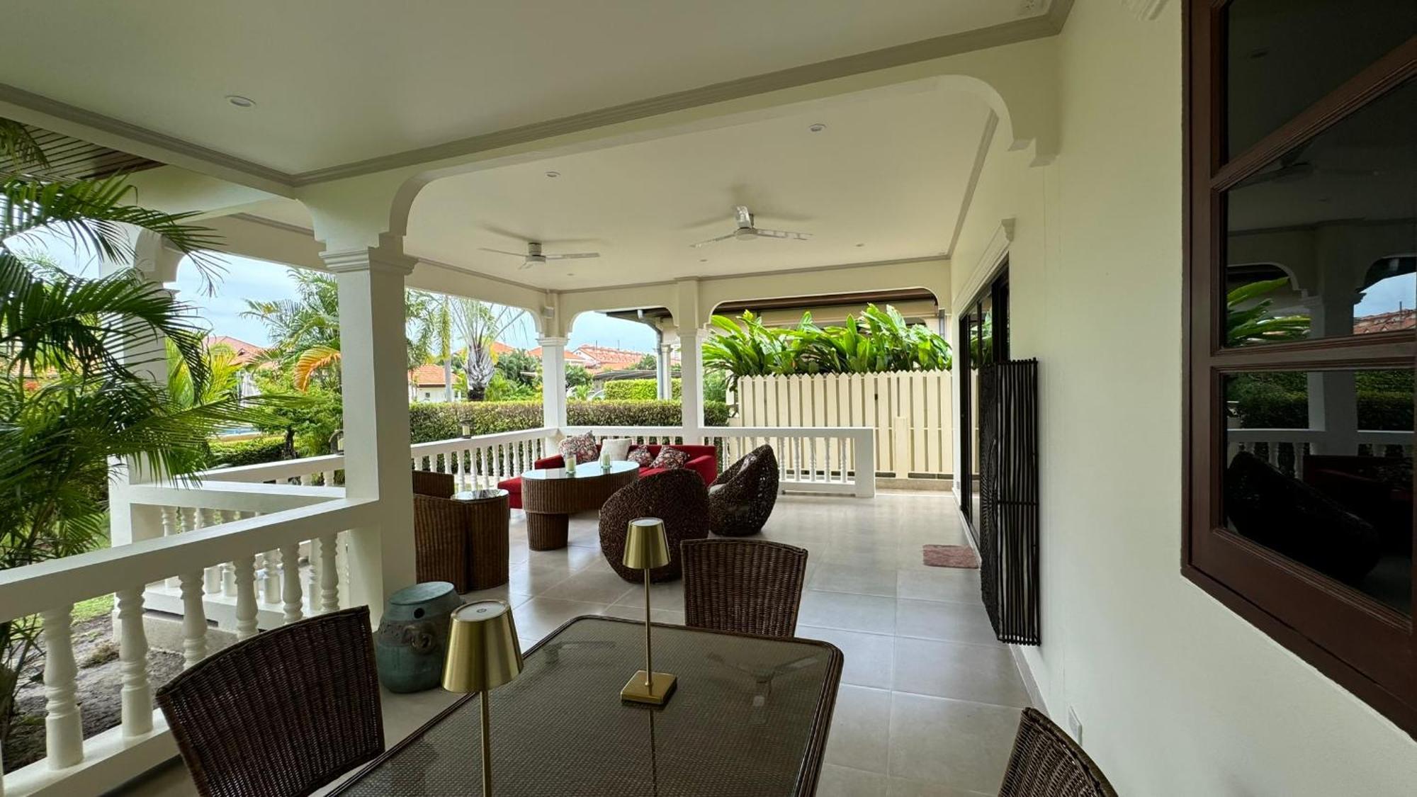 Baan Lisa, Hua Hin, 2br,2ba, Near Soi 94, Beach, Restaurants & Shopping Villa