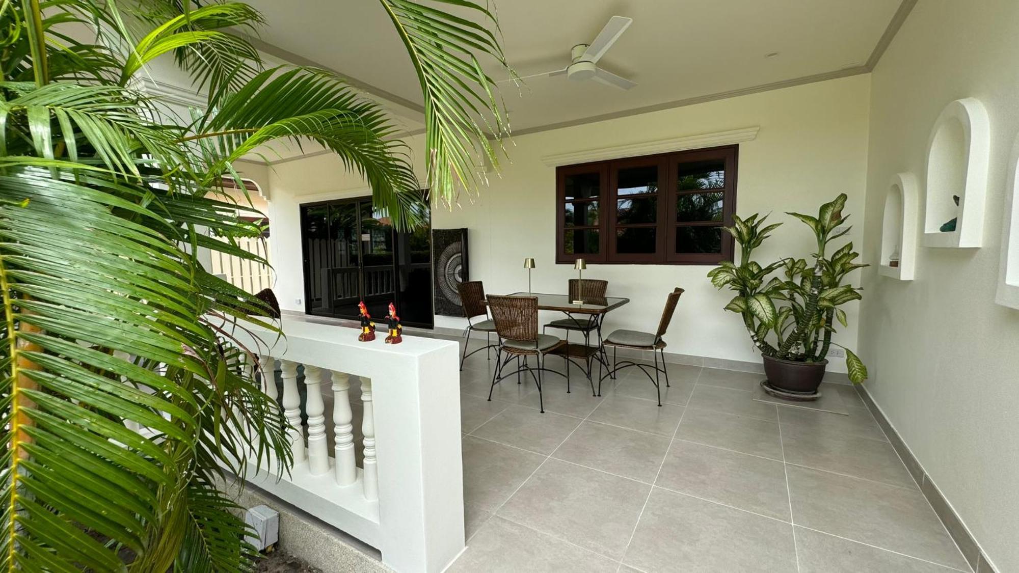 Villa Baan Lisa, Hua Hin, 2br,2ba, Near Soi 94, Beach, Restaurants & Shopping *
