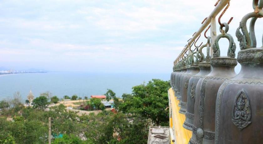 Small Hua Hin